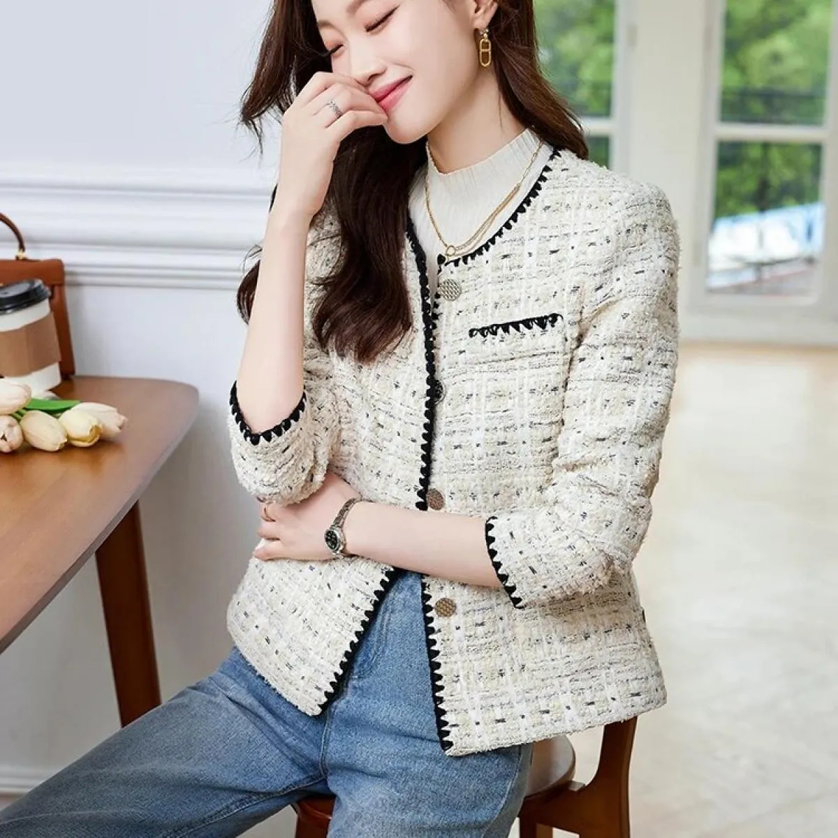 Giacca da donna scozzese beige di alta qualità Giacca casual da donna autunno inverno moda femminile manica lunga O collo con Po